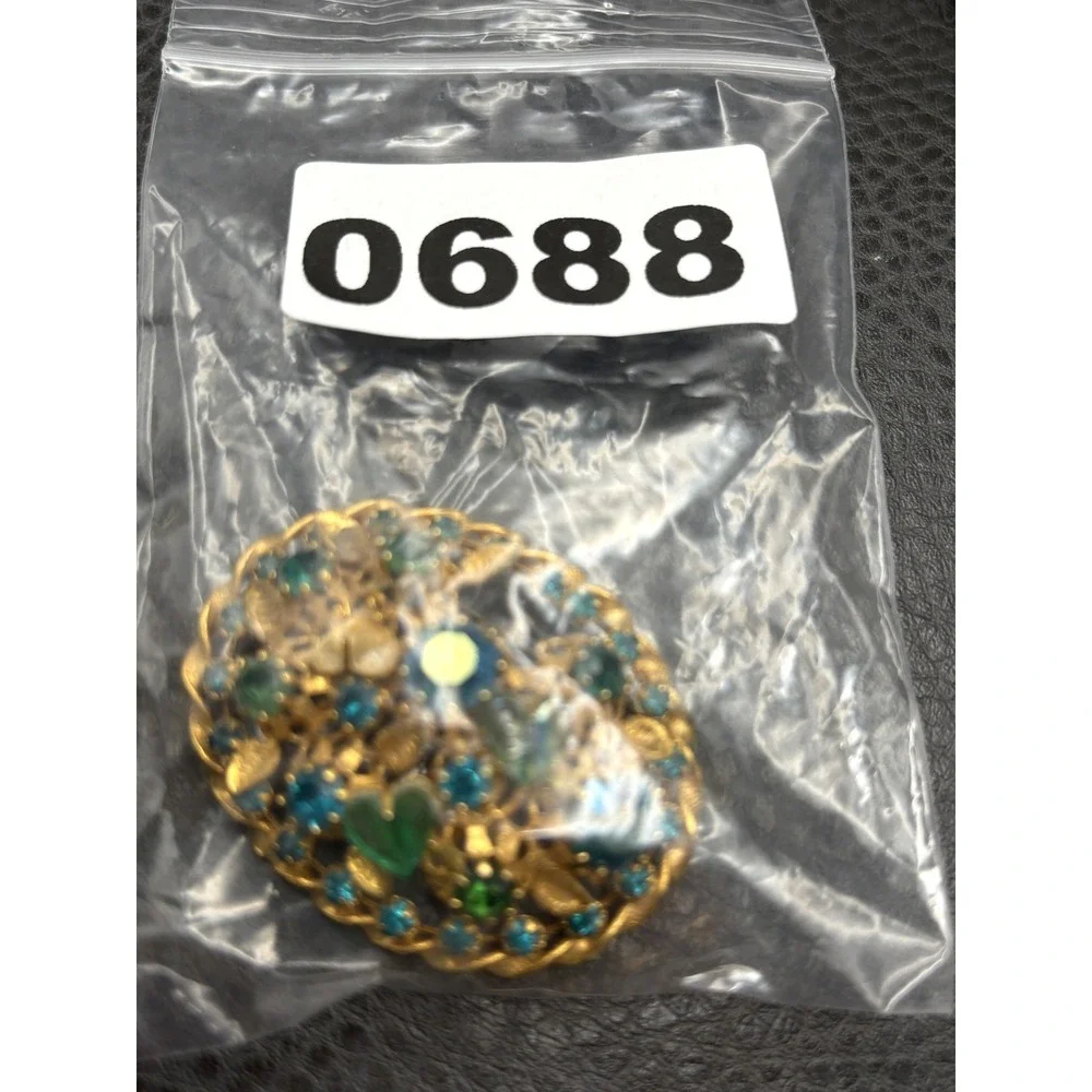 VTG Austria Gold Tone Filigree Brooch Blue Green Heart Rhinestone Pin READ